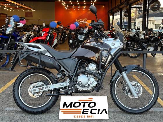 YAMAHA XTZ 250 TÉNÉRÉ YAMAHA XTZ 250 TÉNÉRÉ